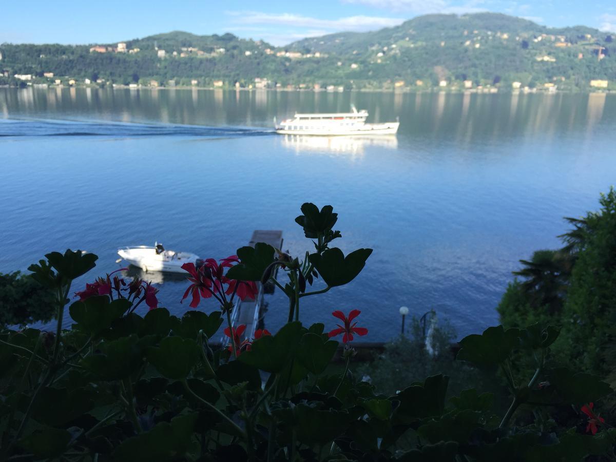 Hotel Lido Ranco Eksteriør bilde