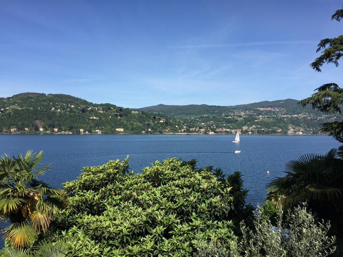 Hotel Lido Ranco Eksteriør bilde
